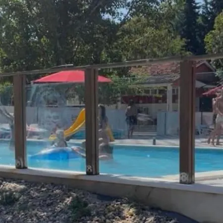 Sunny 18 - Rodzinny W Dalmacji Ferienhaus *
